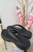 Chinelo de Dedo Corfly Feminino – Preto